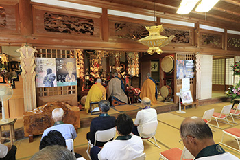 写真:夏祈祷